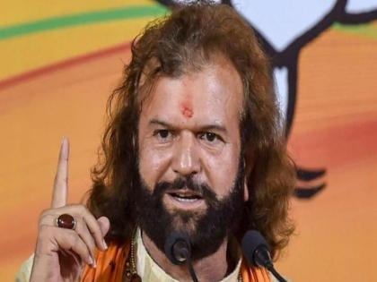 delhi bjp mp hans raj hans submits report to pm on alleged rape murder of dalit girl | दिल्ली : नाबालिग से कथित तौर पर रेप और हत्या के मामले में पीएम मोदी को सौंपी गई रिपोर्ट, बीजेपी सांसद ने कहा - न्याय जरूर मिलेगा