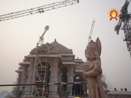 Ram Mandir 2024 Hanumanji was seated at the lion gate of the temple before the consecration of Shri Ram Lal at Shri Ram Janmabhoomi on 22nd January | Ram Mandir 2024: श्रीराम जन्मभूमि पर श्रीराम लाल की प्राण प्रतिष्ठा 22 जनवरी से पूर्व मंदिर के सिंहद्वार पर विराजमान हुए हनुमानजी