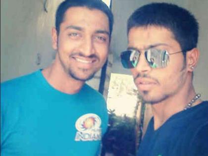 अपने पिता के साथ हार्दिक पंड्या