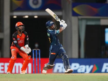 IPL 2022 Gujarat Titans Hardik Pandya 42 balls 50 runs 4 fours 1 sixes Abhinav Manohar Three lives, 21 balls and 35 runs | IPL 2022: हार्दिक की कप्तानी पारी, 42 गेंद 50 रन, मनोहर को तीन जीवनदान, 21 बॉल और 35 रन, हैदराबाद के गेंदबाजों ने दिए 20 वाइड