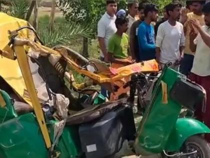 Hardoi Road Accident Auto rickshaw-dumper truck collides 6 killed and 3 injured uttar pradesh police | Hardoi Road Accident: ऑटो रिक्शा-डंपर ट्रक में टक्कर, 6 की मौत और 3 घायल
