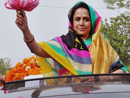 Lok Sabha Elections 2019: Billionaire is BJP candidate Hemamalini, dharmendra and she earned 10-10 million in 5 years | लोकसभा चुनाव 2019: अरबपति हैं बीजेपी प्रत्याशी हेमामालिनी, 5 साल में पति-पत्नी ने कमाए 10-10 करोड़