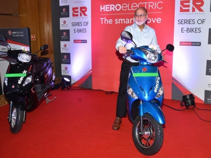 Hero Electric Optima ER, Nyx ER e-scooters launched | हीरो ने लॉन्च किए दो इलेक्ट्रिक स्कूटर, एक ऑफिस जाने वालों के लिए है खास तो दूसरी छोटे बिजनेसमैन के लिए