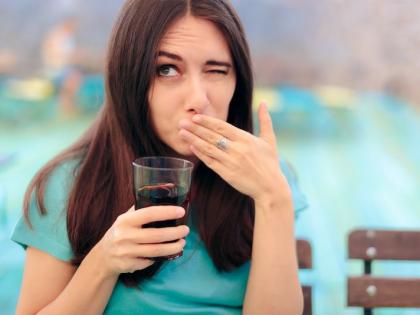How to get rid of hiccups: causes and side efects of hiccup, treatment and home remedies for hiccup in Hindi, hichki kyu aati he, hichki kaise roke, hichki ki dawa, hichki ka ilaj, hichki aane ka matlab | हिचकी रोकने के उपाय : हिचकी से छुटकारा पाने के लिए आजमाएं 5 आसान उपाय, दो मिनट में मिलेगी राहत