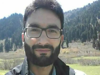 Five militants of Hizbul guns in Shopian encounter | शोपियां मुठभेड़: 36 घंटे चले भीषण एंकाउंटर में मारे गए हिज्बुल के 5 आतंकवादी, कश्मीरी प्रोफेसर भी शामिल Five militants of Hizbul guns in Shopian encounter | शोपियां मुठभेड़: 36 घंटे चले भीषण एंकाउंटर में मारे गए हिज्बुल के 5 आतंकवादी, कश्मीरी प्रोफेसर भी शामिल