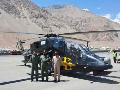 HAL produced two Light Combat Helicopters deployed operations high altitude Leh sector  short notice support IAF missions | दुनिया का सबसे हल्का लड़ाकू हेलीकॉप्टर लेह में तैनात, चीन और पाकिस्तान पर नजर, रात या दिन, लक्ष्य भेदने में समर्थ
