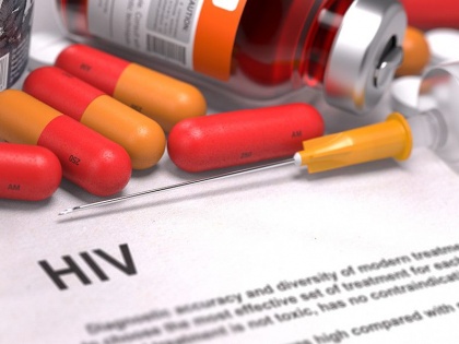 HIV/AIDS treatment: HIV+ Woman Fights Off Virus "Naturally" Without Treatment, Here's How | एचआईवी का इलाज : बिना दवाओं और उपचार के ठीक हो गई HIV पॉजिटिव महिला, जानें कैसे हुआ यह चमत्कार