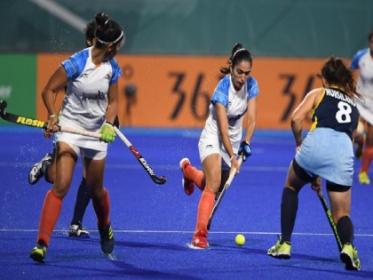 asian games 2018 womens indian hockey team beat kazakhstan by 21 0 | Asian Games 2018: भारतीय महिला हॉकी टीम ने कजाकिस्तान को 21-0 से हराया, रिकॉर्ड से चूकी
