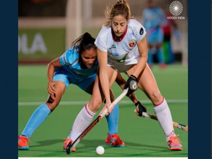 Hockey: Indian women draw 1-1 with Spain | गुरजीत कौर ने दागा गोल, स्पेन के खिलाफ भारतीय महिला टीम ने खेला ड्रॉ