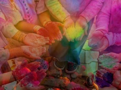 Holi 2025 Date live 14th or 15th March Bihar divided festival colours half will celebrate Friday and half on Saturday | Holi 2025 Date: 14 या 15 मार्च?, रंगों के त्योहार पर बंटा बिहार, आधे ने शुक्रवार को और आधे शनिवार को मनाएंगे रंगोत्सव का जश्न! Holi 2025 Date live 14th or 15th March Bihar divided festival colours half will celebrate Friday and half on Saturday | Holi 2025 Date: 14 या 15 मार्च?, रंगों के त्योहार पर बंटा बिहार, आधे ने शुक्रवार को और आधे शनिवार को मनाएंगे रंगोत्सव का जश्न!