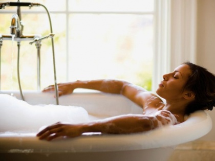 health tips taking five hot baths a week could prevent the risk of heart attack or stroke | हफ्ते में सिर्फ 5 दिन गर्म पानी से नहाने से नहीं होंगी ये दो जानलेवा बीमारी