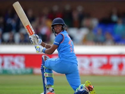 India vs South Africa Harmanpreet Kaur Becomes Fifth Indian Woman To Reach Landmark Of 100 ODIs | 'लेडी सहवाग' हरमनप्रीत कौर ने अपने 100वें वनडे में बचाई टीम की लाज, कप्तान मिताली राज ने भी दिया बखूबी साथ