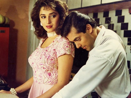 hum aapke hain kaun 25 years know about his known facts | सलमान खान की फिल्म 'हम आपके हैं कौन' के 25 साल हुए पूरे, जानें प्यार और रिश्तों का मतलब समझाने वाली फिल्म की कुछ खास बातें