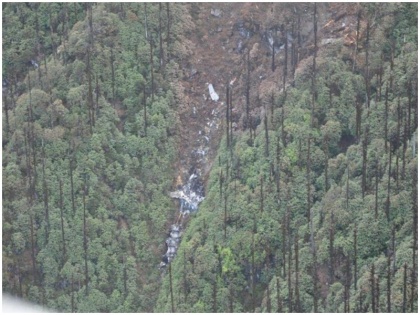 An-32 crash:all 13 IAF crew recovered Remains in Arunachal Pradesh | AN-32 विमान हादसा: 13 वायु सैनिकों के शव बरामद, खराब मौसम की वजह से रुका था अभियान  