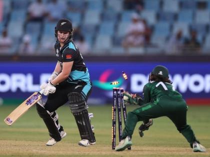Pakistan vs New Zealand Live Women’s T20 World Cup New Zealand into semis India knocked out No Asian country India, Pakistan, Sri Lanka Bangladesh out | Pakistan vs New Zealand Women’s T20 World Cup: टी20 विश्व कप में कोई एशियाई देश नहीं?, भारत, पाकिस्तान, श्रीलंका और बांग्लादेश बाहर, सेमीफाइनल में ऑस्ट्रेलिया-न्यूजीलैंड