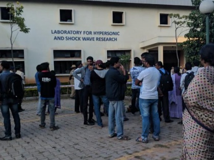 Police registered case against two professors of IISC Bangalore in case of gas explosion on wednesday | IISC बेंगलुरु में हुए धमाके के मामले में दो प्रोफेसरों के खिलाफ लापरवाही का मुकदमा दर्ज, युवा वैज्ञानिक की हुई थी मौत