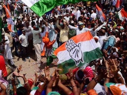 #KarnatakaBypolls | Congress wins Hunasuru seat. H P Manjunath defeats BJP candidate Adagooru H Vishwanath by 39,727 votes. | karnataka Bypoll Result:हुनासुरु सीट पर कांग्रेस उम्मीदवार एच पी मंजुनाथ जीते, BJP प्रत्याशी को 39,727 वोटों से हराया