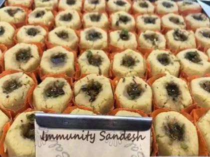 Immunity booster food to fight coronavirus: Kolkata sweet shop introduces 'sandesh' to increase immunity power | Coronvirus Diet: बाजार में आ गई 'इम्यूनिटी पावर' बढ़ाने वाली मिठाई, जानें कोरोना संकट में इसे खाने क्या फायदे होंगे