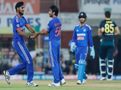 IND vs AUS, 2nd T20I: India defeated Australia by 30 runs in the second match, had given a huge target of 236 runs | IND vs AUS, 2nd T20I: भारत ने दूसरे मुकाबले में ऑस्ट्रेलिया को 44 रनों से हराया, श्रृंखला में 2.0 बनाई बढ़त