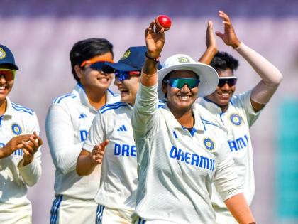 IND vs ENG, Women’s Test ENGW 136 INDW 428 & 186-6 India Women lead by 478 runs spin saw England batting total 3 hours and 30 minutes eventually bowled out 136 one-off Test against India at the DY Patil Stadium chance to win Test against England | IND vs ENG, Women’s Test: स्पिन गेंदबाजी के सामने इंग्लैंड बल्लेबाज फेल!, केवल 3.30 घंटे तक क्रीज पर टिके, 136 पर ढेर, घरेलू सरजमीं पर पहली बार टेस्ट जीतने का मौका!