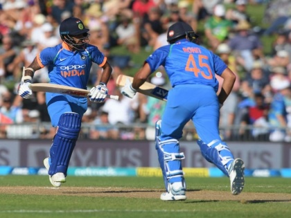 India vs New Zealand, 3rd ODI: New Zealand have won only 44 matches in ODIs against India, Know other Facts | India vs New Zealand: वनडे में भारत का पलड़ा रहा है भारी, न्यूजीलैंड जीत सका महज 44 मैच
