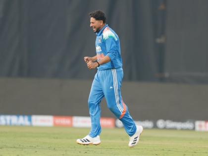 IND vs SA 3rd ODI Kuldeep Yadav 10 overs 1 maid 41 runs 4 wickets African team all out 270 runs India target of 271 | IND vs SA 3rd ODI: 10 ओवर, 41 रन और 4 विकेट, कुलदीप यादव ने किया कमाल