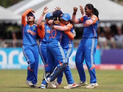 IND vs SA U19 T20 WC final Live Score India Women U19 won 9 wkts RSAW 82 INDW 84 Trisha, spinners thrash SA defend World Cup crown | IND vs SA U19 T20 WC final: रविवार को मुंह मीठा कीजिए?, शेरनियों की दहाड़ से अफ्रीका सहमा!, दक्षिण अफ्रीका को 82 रन पर ढेर भारत फिर से विश्व विजेता