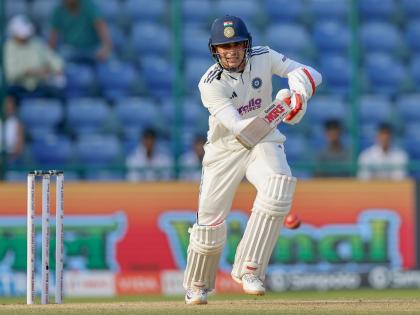 IND vs WI live FOUR, back-to-back fifties for captain shubman Gill 107 balls 60 runs 9 fours 1 six | IND vs WI: अहमदाबाद के बाद दिल्ली, चौका और कप्तान गिल ने पूरे किए बैक टू बैट फिफ्टी