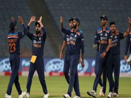 India vs England 2nd ODI england win toss decided to bowl first | IND vs ENG 2nd ODI: इंग्लैंड ने टॉस जीतकर गेंदबाजी चुनी, भारतीय टीम में हुआ ये बड़ा बदलाव