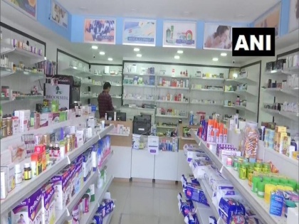india Govt issued new rule sale distribution medical equipment like condoms face masks glasses | कंडोम, फेस मास्क और चश्मा जैसे चिकित्सा उपकरणों को बेचने और वितरण के लिए सरकार ने जारी किया नया नियम