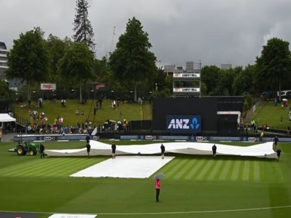 IND vs NZ 2nd ODI Rain stopped the match India's score 89 for 1 wicket Suryakumar-Gill at the crease | IND vs NZ 2nd ODI: बारिश ने मैच रोका, 1 विकेट पर भारत का स्कोर 89, सूर्यकुमार-गिल क्रीज पर