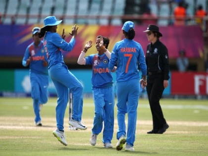 IND W vs SA W: Indian women Cricket team wins series from South Africa | IND W vs SA W: साउथ अफ्रीका को हराकर भारत ने जीती सीरीज