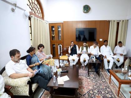 Election Exit Poll Result 2024: India Block decides to participate in exit poll debate, Congress takes U-turn | Election Exit Poll Result 2024: इंडिया ब्लॉक ने एग्जिट पोल बहस में भाग लेने का फैसला किया, कांग्रेस ने यू-टर्न लिया