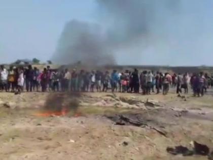 Indian Air Force plane has crashed in Odisha's Mayubhanj | ओडिशा: मयूरभंज जिले में भारतीय वायुसेना का प्लेन हुआ क्रैश, पायलट सुरक्षित