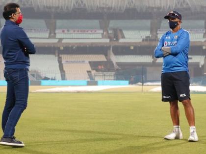 IND vs WI Sourav Ganguly, Rahul Dravid Meet two legends Indian Cricket Eden Gardens India vs West Indies 1st T20I See Pic | ईडन गार्डेंस पर मिले भारतीय क्रिकेट के दो दिग्गज, कई मुद्दों पर चर्चा, तस्वीरें वायरल