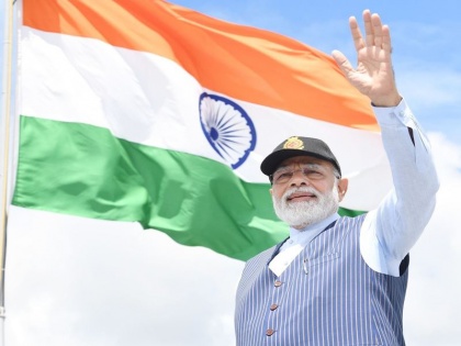 Indian economy 10th in 2014 now reached 5th abolished 2000 British-era laws PM Modi in gujarat | 2014 में भारती अर्थव्यवस्था 10वें स्थान पर थी-अब 5वें पर पहुंच गई, ब्रिटिश जमाने के 2,000 कानूनों को किया खत्म: पीएम मोदी