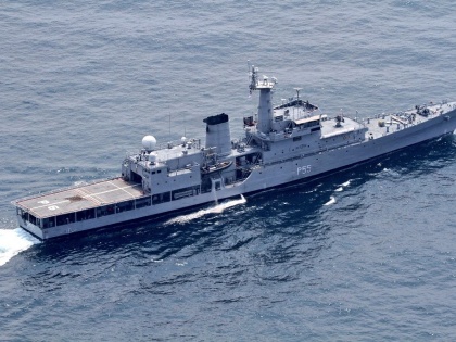 Indian Navy's strong message to China after increasing tension on the border | सीमा पर तनाव बढ़ने के बाद भारतीय नौसेना ने चीन को दिया कड़ा संदेश