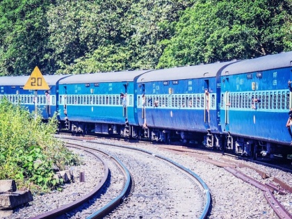 Indian railway Garib Rath between Mumbai-Jabalpur approved, timetable will be released soon | अच्छी खबर, मुंबई-जबलपुर के बीच चलने वाली गरीब रथ ट्रेन को मिली मंजूरी, जल्द जारी होगा टाइमटेबल