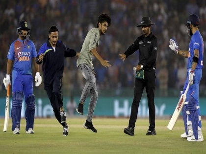 India vs South Africa: Team India security lapse, ACU chief sends out warning to hosting associations | IND vs SA: टीम इंडिया के 'सुरक्षा' इंतजामों में चूक से बीसीसीआई खफा, दी मेजबानी संघों को कड़ी चेतावनी