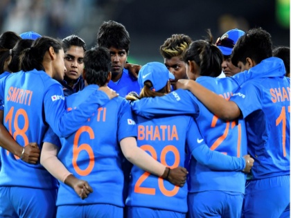 Aakash Chopra shuts down Pakistani fan who mocked India women after loss Women's T20 World Cup Final against Australia | Women's T20 WC: फाइनल में हार के बाद पाकिस्तानी फैन ने उड़ाया टीम इंडिया का मजाक, आकाश चोपड़ा ने दिया करारा जवाब