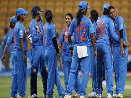 India Women v England Women Full Schedule: England women's schedule for tour of India confirmed | India Women v England Women Full Schedule: भारतीय महिलाएं इंग्लैंड के खिलाफ खेलेंगी 3 टी20 और 3 वनडे मैच