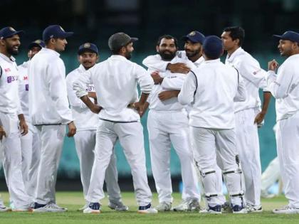 Ind vs Aus Prithvi Shaw to open with Mayank Agarwal as India announce playing XI for Adelaide Test | Ind vs Aus: ऑस्ट्रेलिया के खिलाफ पहले टेस्ट के लिए भारतीय प्लेइंग इलेवन घोषित, ऋषभ पंत और केएल राहुल बाहर