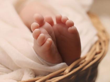 andhra-pradesh poverty-hit-mothers-sell-infants high court | आंध्र प्रदेश: गरीबी के कारण नवजात बच्चों को बेचने पर मजबूर मांएं, दो मामलों पर हाईकोर्ट ने लिया संज्ञान, जवाब मांगा andhra-pradesh poverty-hit-mothers-sell-infants high court | आंध्र प्रदेश: गरीबी के कारण नवजात बच्चों को बेचने पर मजबूर मांएं, दो मामलों पर हाईकोर्ट ने लिया संज्ञान, जवाब मांगा