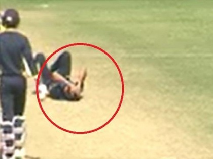 Pacer Ashok Dinda injured during Syed Mushtaq Ali Trophy practice game | Video: बल्लेबाज ने खेला इतना तेज शॉट, गेंदबाजी कर रहे टीम इंडिया के फास्ट बॉलर के चेहरे पर लगी गेंद