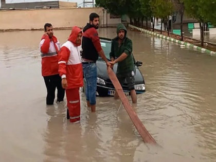 flash floods in Iran 17 people killed 6 missing water level of Rudbal river rises after heavy rain | ईरान में अचानक आई बाढ़ से 17 लोगों की मौत, 6 लापता, भारी बारिश के बाद रूदबल नदी का बढ़ा जलस्तर