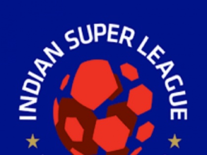 ISL 2018: Jamshedpur FC hold Bengaluru FC to Draw | ISL 2018: अंतिम 10 मिनट में हुए दो गोल, जमशेदपुर एफसी ने बेंगलुरु एफसी से खेला ड्रॉ