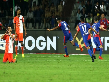 Indian Super League final: Bheke makes it a fantastic day for Bengaluru FC | Indian Super League final: राहुल भेके ने दागा 116वें मिनट पर गोल, बेंगलुरू एफी बना पहली बार चैंपियन