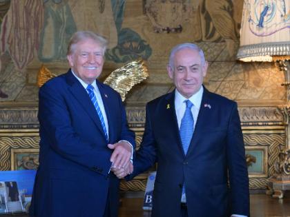 US President Donald Trump on continuation of trial against Israeli Prime Minister Benjamin Netanyahu | भ्रष्टाचार के आरोपों से घिरे नेतन्याहू को मिला ट्रंप का साथ, अमेरिकी राष्ट्रपति ने कहा, "वो राजनीतिकविच हंटिंग का शिकार