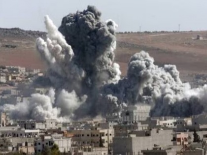 Israel carried out successive airstrikes in Syria's Homs province | सीरिया के होम्स प्रांत में इजराइल ने एक के बाद एक लगातार हवाई हमले किए, आतंकवादी समूह हिज्बुल्लाह के गोला बारूद डिपो को किया नष्ट