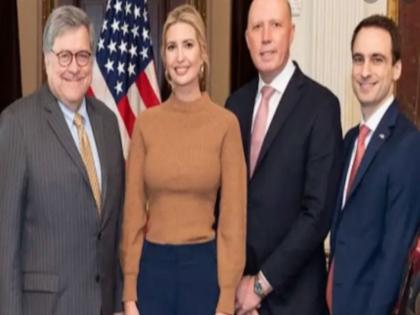 Ivanka Trump work from home last week she met with coronavirus positive Australian officer | ट्रंप की बेटी इवांका को भी हो सकता है कोरोना, वायरस से संक्रमित आस्ट्रेलिया के गृह मंत्री से की थी मुलाकात, घर से कर रही हैं काम